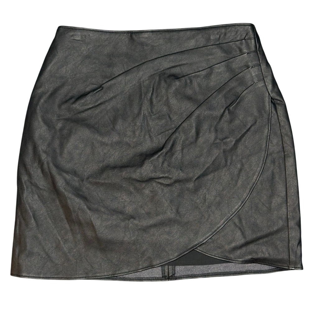 Abercrombie & Fitch Mini Skirt Women XS Black Faux Leather Wrap Tulip